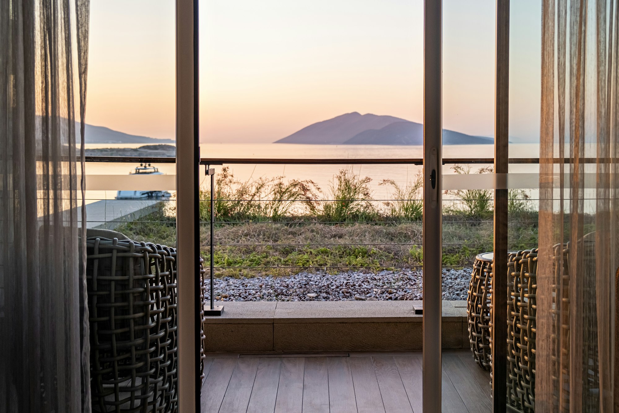 Property in 1st sea line Mallorca with sea views